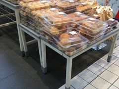 -沃尔玛(前山店)