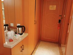 -维也纳酒店(广州南站汉溪长隆地铁站景区店)