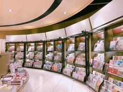 -诚品(信义店)