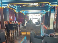 -屋有岛沉浸游戏旗舰店(中山公园店)
