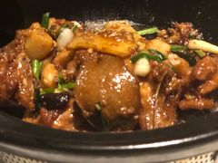 鲍鱼咸鱼鸡煲-皇朝会.经典传统粤菜(外滩店)