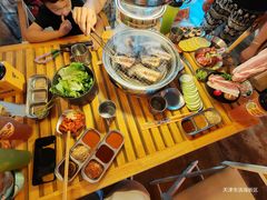-叽叽扎扎烤肉场(生态城万达店)