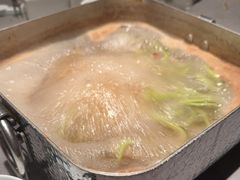 -左庭右院鲜牛肉火锅黑金店(陆家嘴中心店)