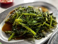 -黄亚华小食店(Jalan Alor)