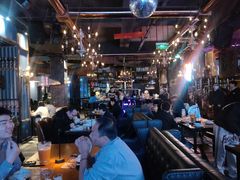 -爱啤精酿·民谣酒馆(滨江店)