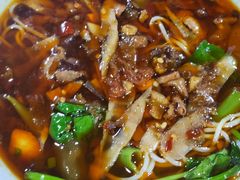 泡椒鸡杂米线-越洋肖氏老米线(杨家坪店)