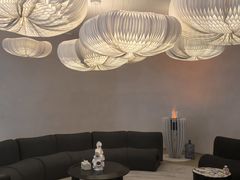 -涨巢·潮玩水疗局