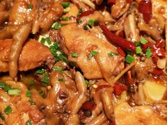 鸡翅煲-胖哥俩肉蟹煲(湖滨银泰in77店)