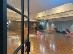 -阿特隆健身(延安西路店)