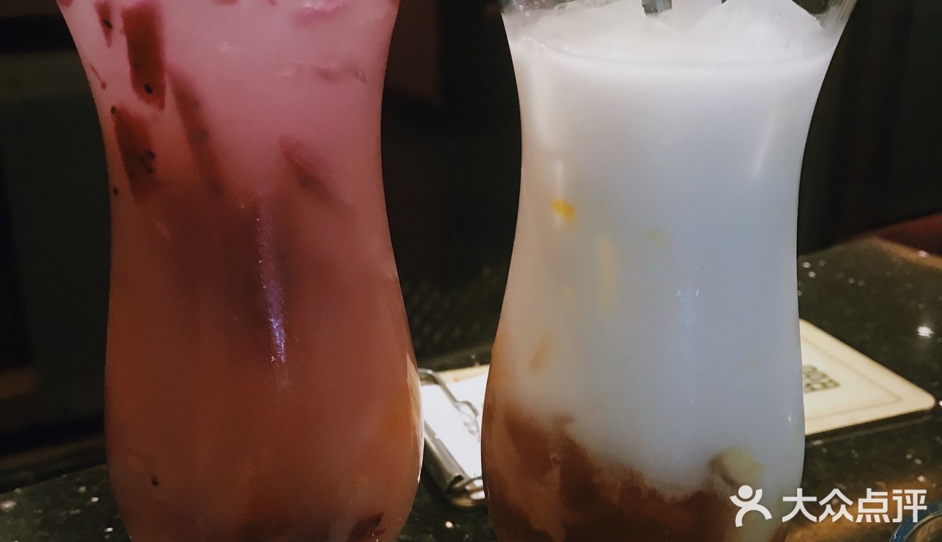 曾经的重庆商务咖啡顶流“两岸咖啡”是否没落了？