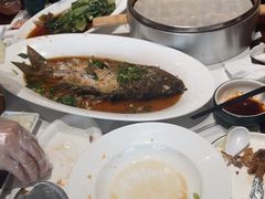 -梅利汴京烤鸭•开封豫菜地标店(东大街店)