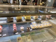 -焙丽拾光(麦凯乐直营店)