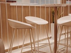 用餐区-奈雪的茶(市百一店)