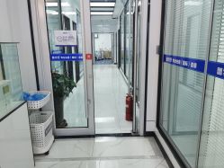 -蕾特恩专业祛痘旗舰店