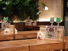 -云阿蛮云南生烫牛肉米线(奉贤路店)