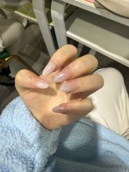-晨·艺美甲美睫