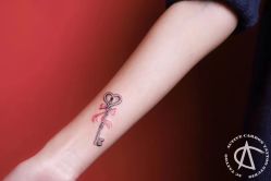 手腕-AC TATTOO 纹身
