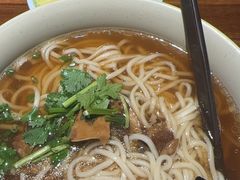 -李先生牛肉面大王(济南火车站候车室店)