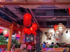 大堂-谭鸭血老火锅(万象九宜城店)