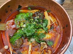 -成都你六姐·牛肉冒菜(城市集市合生汇店)