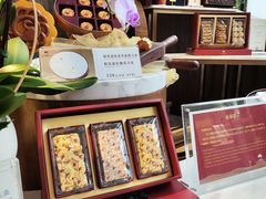 -白天鹅宾馆·美食屋