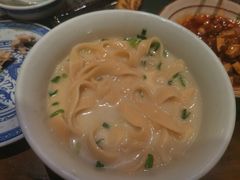 鱼汤手擀面-南京大牌档(之心城店)