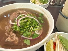 -云阿蛮云南生烫牛肉米线(奉贤路店)