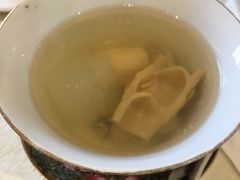 -壹零贰小馆(桂城石啃店)