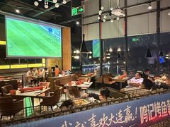 -鸣记脆皮烤鱼·海鲜烤鱼(三八广场店)