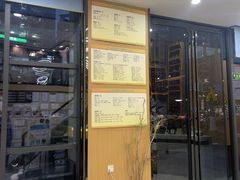 -半岛宠物医院24小时·内窥镜·牙科·碎石中心(府城大道店)