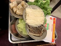 -月圆火锅(宁海东路二店)
