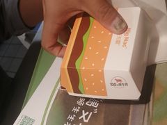 -麦当劳(北京大兴机场二层国内到达(安检外)店)