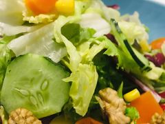 -悦享绿山墙西餐厅