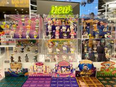 -泡泡玛特POPMART(侨福芳草地店)