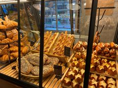 -Dough&Joe团憩(瑞虹天地月亮湾店)