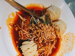-渔语鱼酸菜鱼新川菜(来福士店)