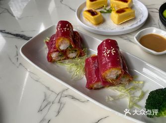 东区星河吃茶点,可以试试这里的红米肠