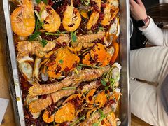 -老东镇啤酒屋海鲜加工·蒸汽海鲜·海鲜烧烤(台东店)