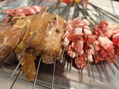 -喜悦小串丹东小黄牛海鲜烧烤大排档(民主广场店)