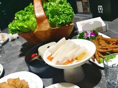 -德天肥牛海鲜火锅(城西银泰店)