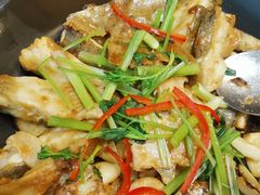 -龙悦湾酒家·八阵鱼生·渔人码头店