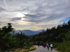 -鬼笑石后山停车场