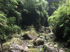 -龙水峡地缝景区