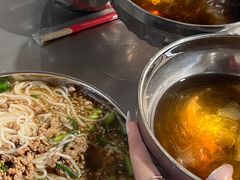 -正宗杨记普洱酸醋米线(总店)