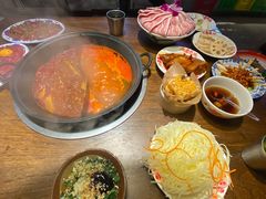 -萍姐火锅·公路夜市(武汉首店)