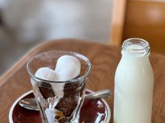 -ROAST coffee & eatery