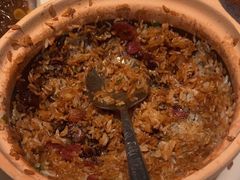 -八府香鸭·啫啫煲(华山路店)