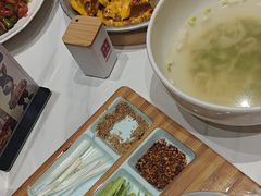 -乔家小院•非遗驴肉•本地小海鲜(滨河路店)