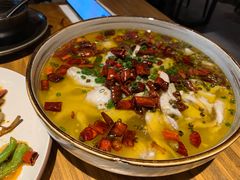 -十三式重庆江湖菜(金茂览秀城店)