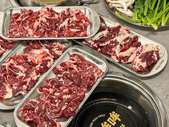 -张哞哞·鲜切牛肉自助火锅(高德置地店)